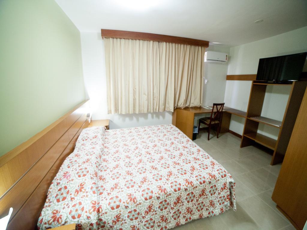 Copas Executive Hotel Cascavel  Exteriör bild