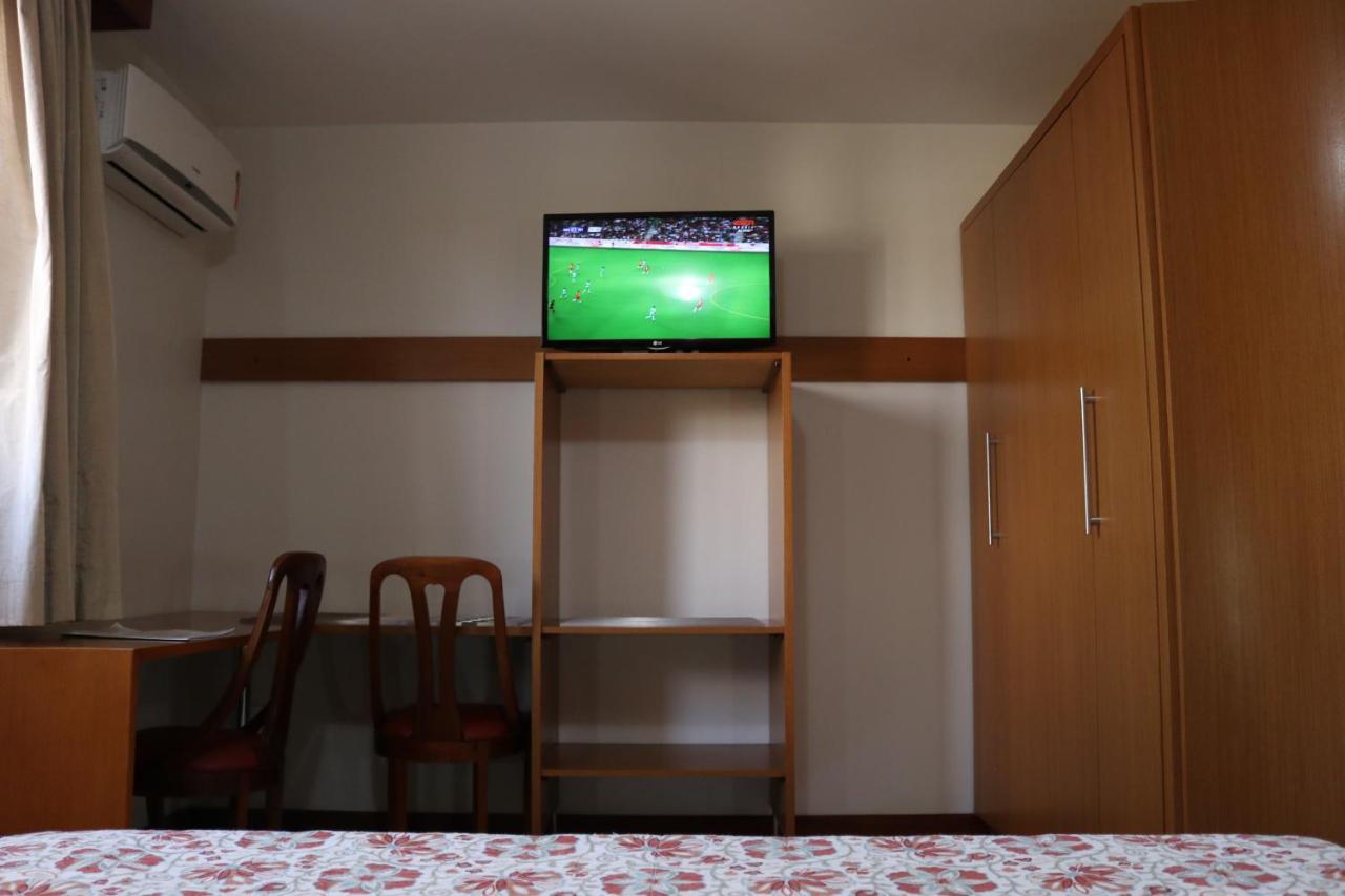 Copas Executive Hotel Cascavel  Exteriör bild